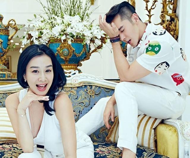 奔驰ICR改色膜杏仁奶咖,无法用言语表达的好看!
